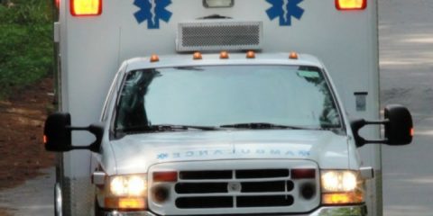 trauma penetrante - transporte en ambulancia o vehículo privado