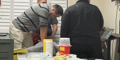 concentración en compresiones cardiacas de alta calidad
